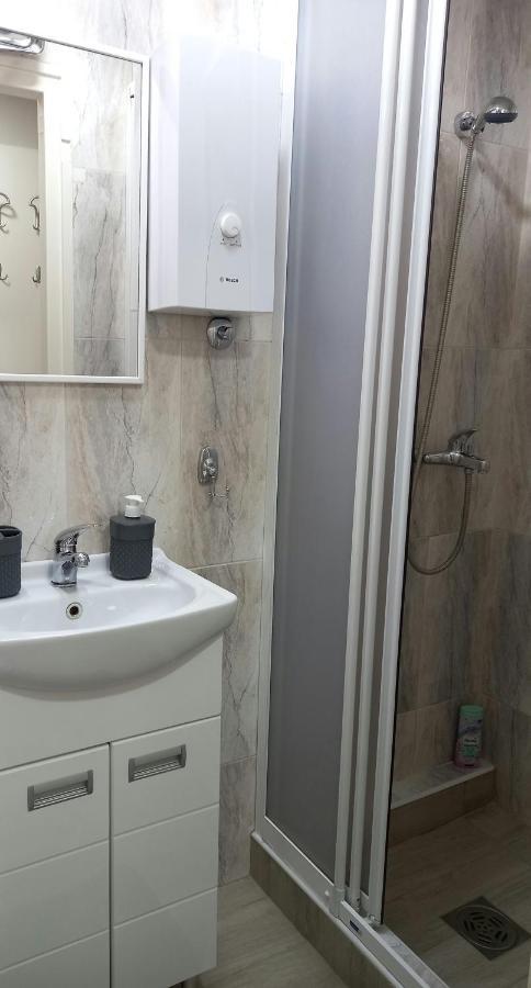 Apartman Lara ซูโบติกา ภายนอก รูปภาพ